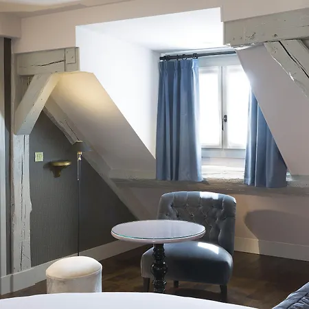 Hotel Les Plumes Parigi