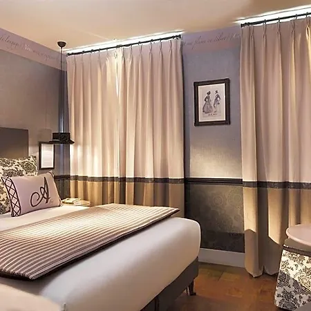Otel Les Plumes