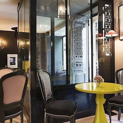 Les Plumes Hotel