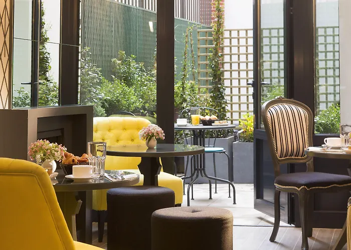 Ξενοδοχείο Les Plumes 4*