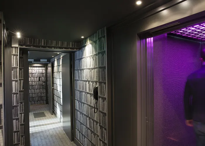 Ξενοδοχείο Les Plumes 4*