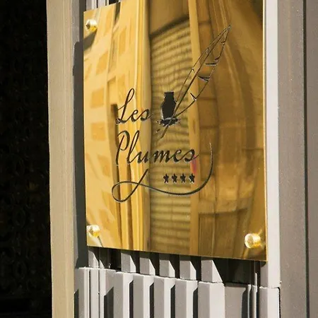 Les Plumes Hotell